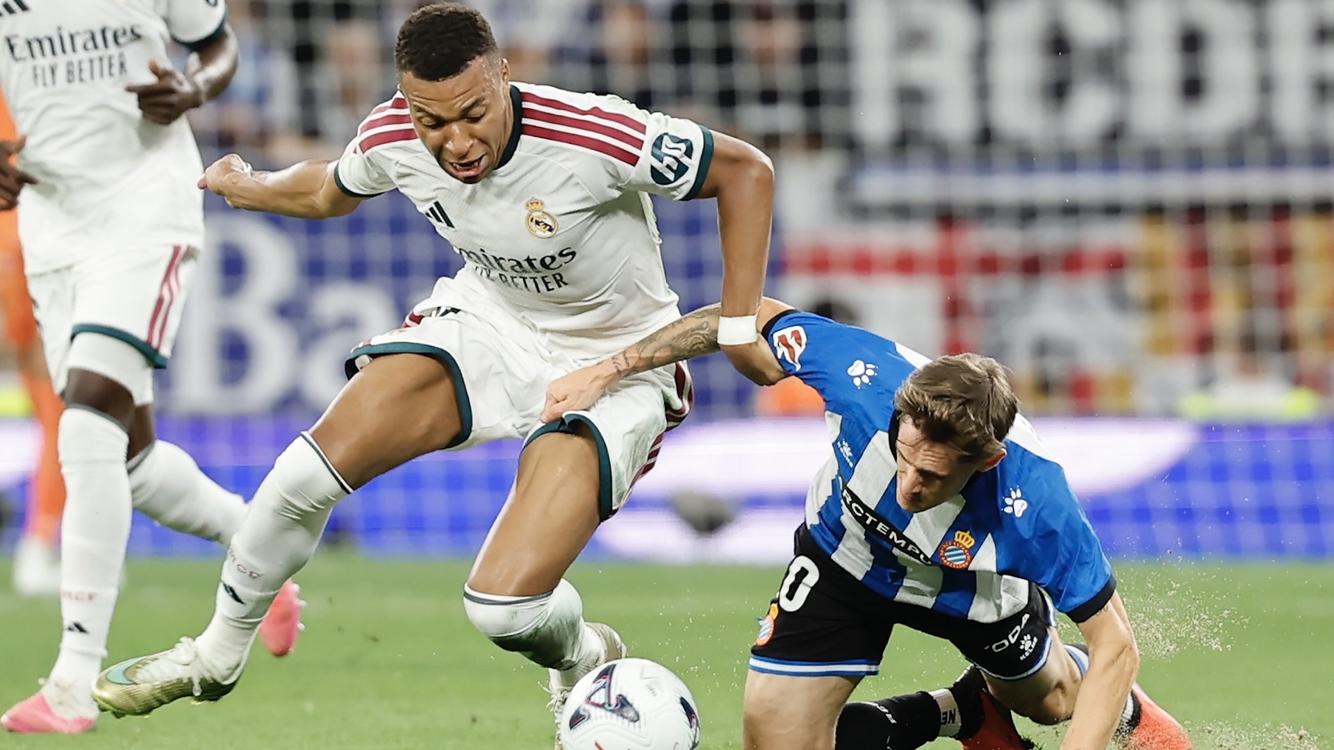 The best football action on SuperSport this week: 25-31 August