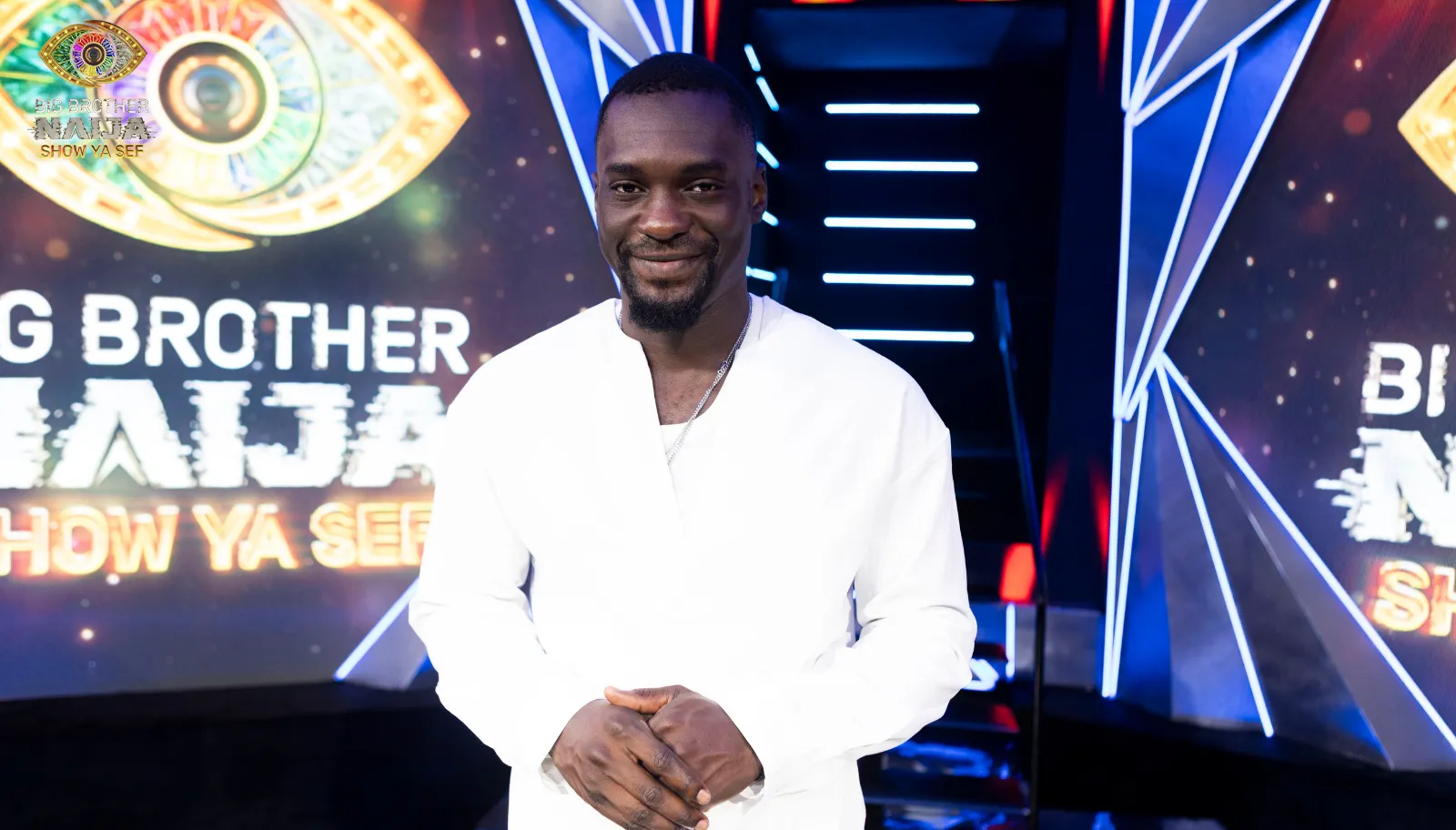 Gerard takes a bow out of the Show Ya Sef house